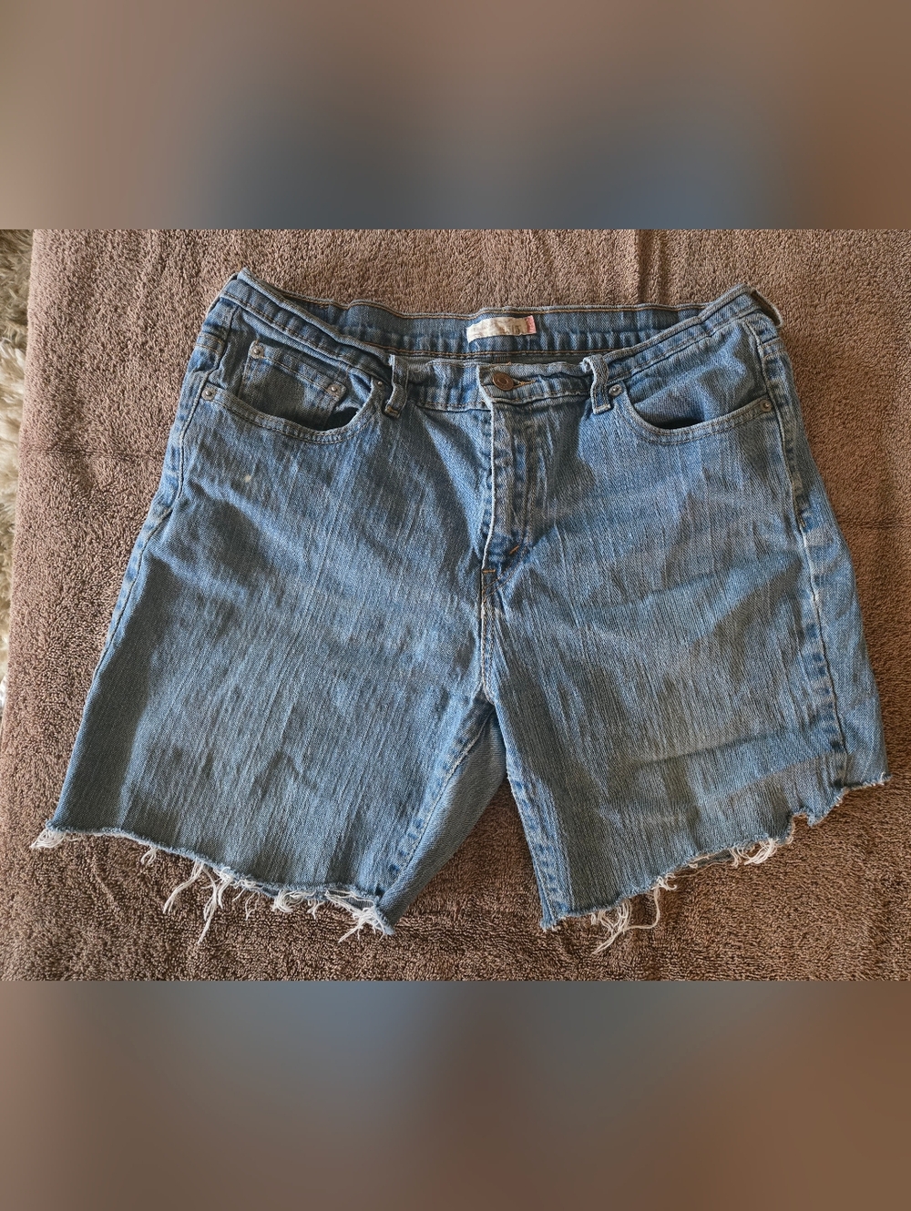 Levi’s 505 Shorts Size 14